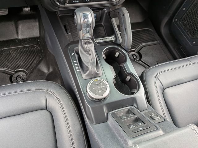 New 2025 Ford Bronco Badlands w/ Sasquatch Package AWD/4WD image 25