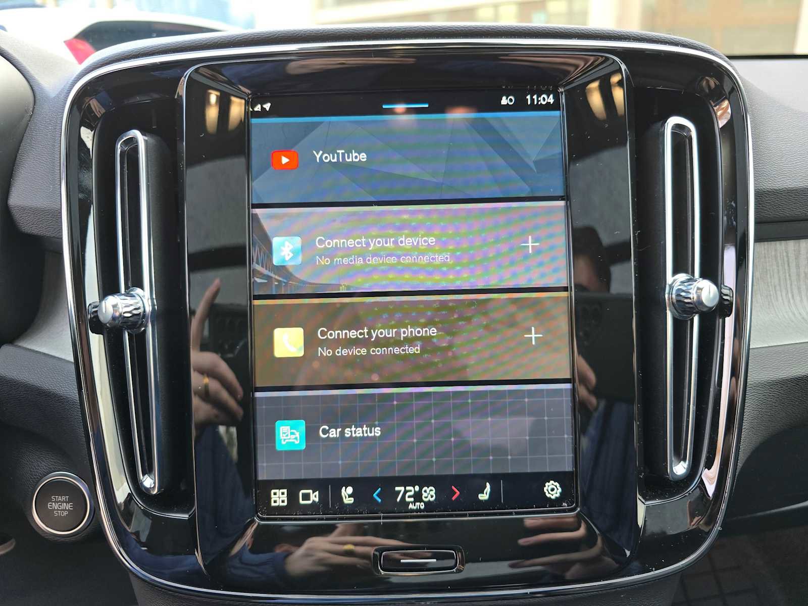 Used 2025 Volvo XC40 B5 Core w/ Protection Package Premier image 25