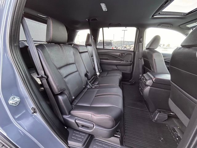 Used 2025 Honda Passport TrailSport image 45