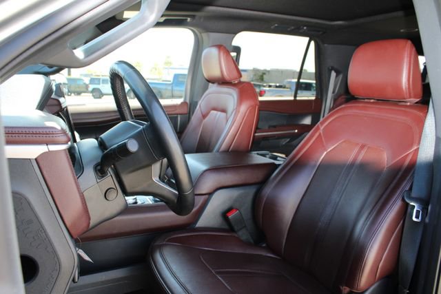 Used 2024 Ford Expedition Max Limited AWD/4WD image 36