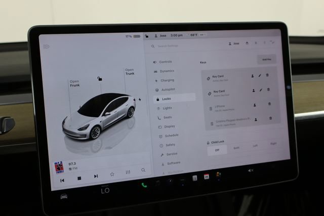 Used 2023 Tesla Model 3 Standard Range image 31