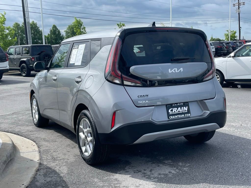 Certified 2024 Kia Soul LX w/ Option Group 015 FWD image 5