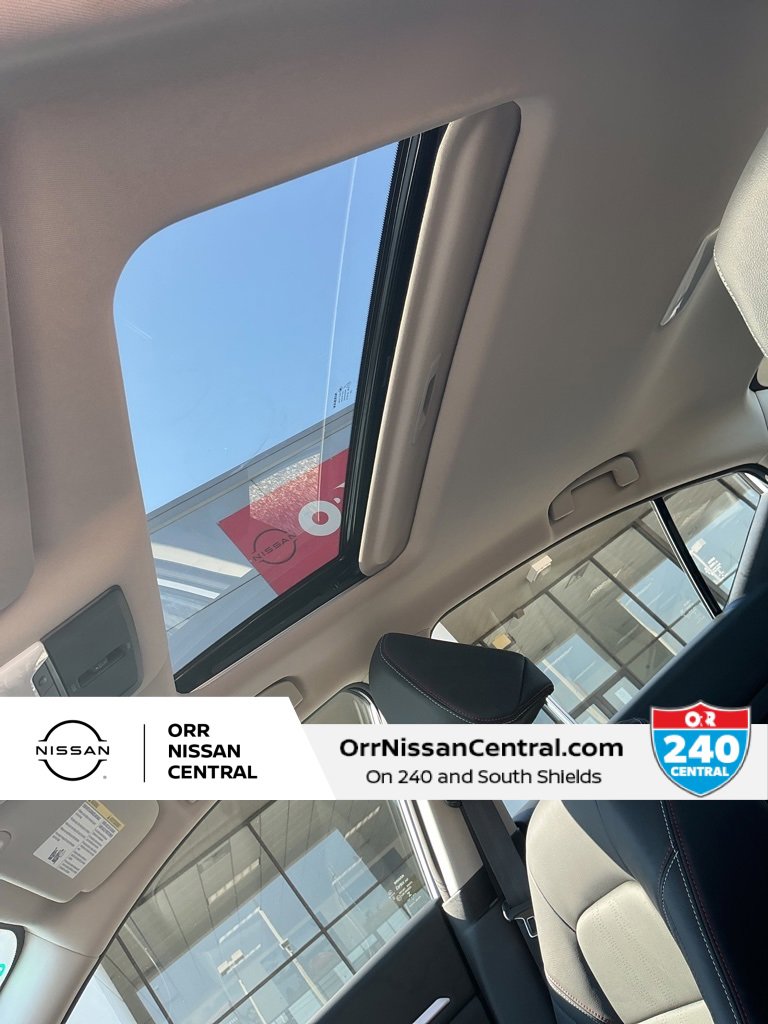 New 2025 Nissan Altima 2.5 SR w/ SR Premium Package image 18