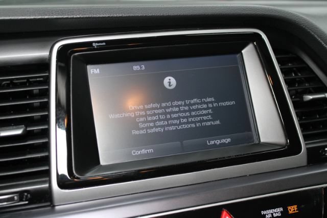 Used 2019 Hyundai Sonata SE FWD image 16