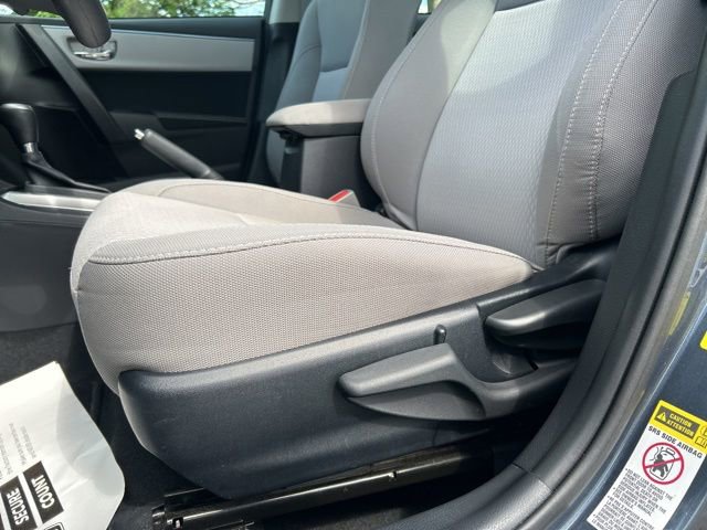 Used 2015 Toyota Corolla LE FWD image 15