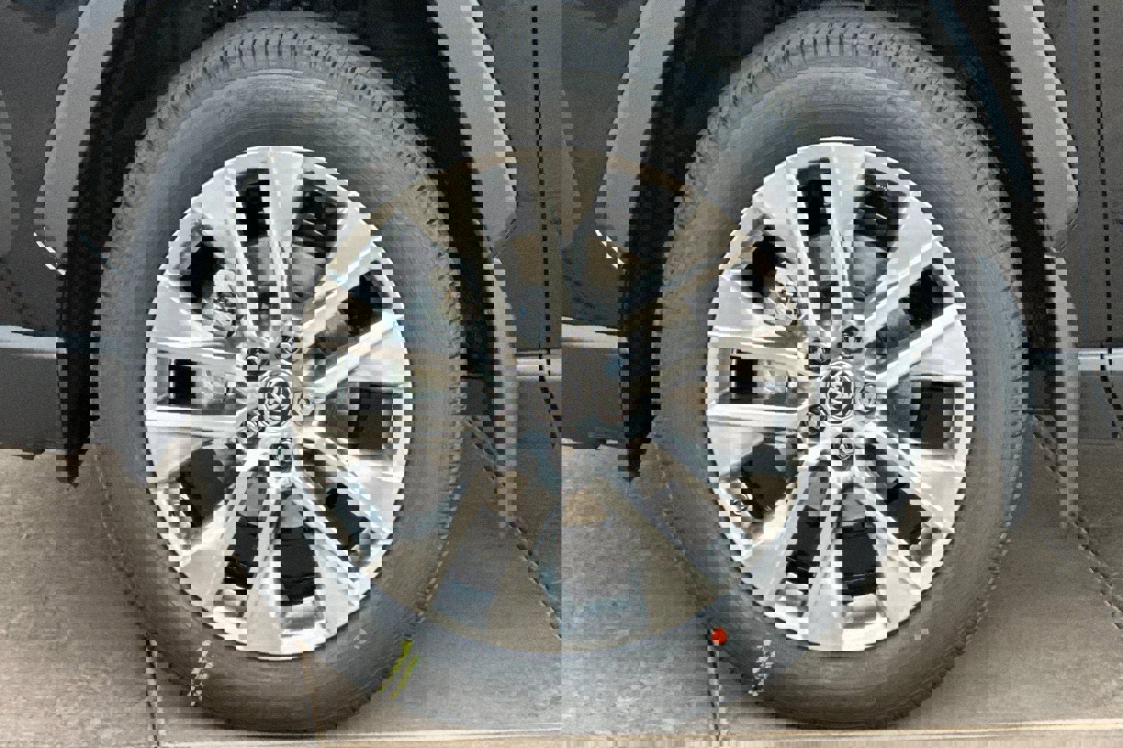 New 2025 Toyota RAV4 XLE Premium image 33