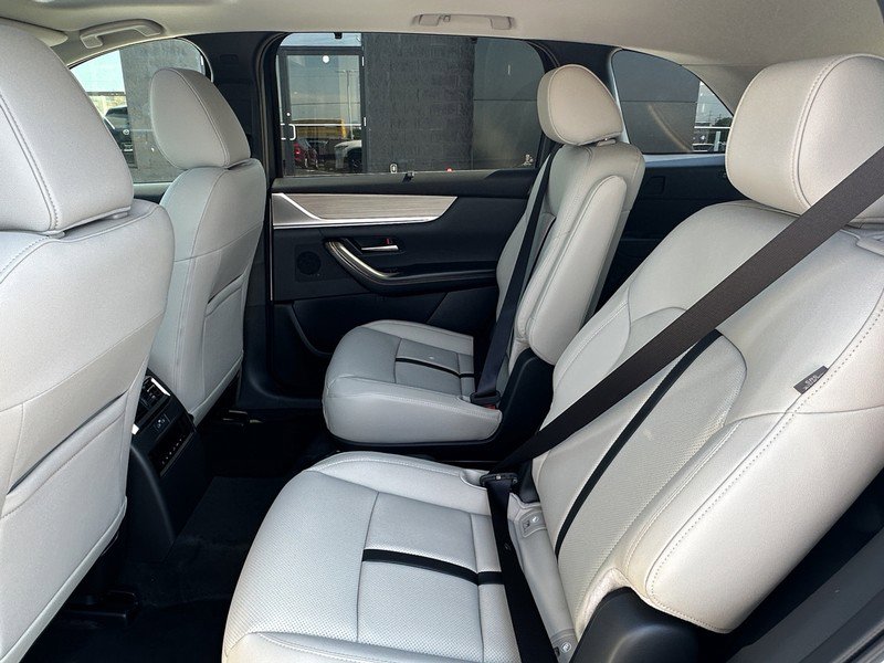 New 2025 MAZDA CX-90 3.3 Turbo w/ Preferred Package image 6