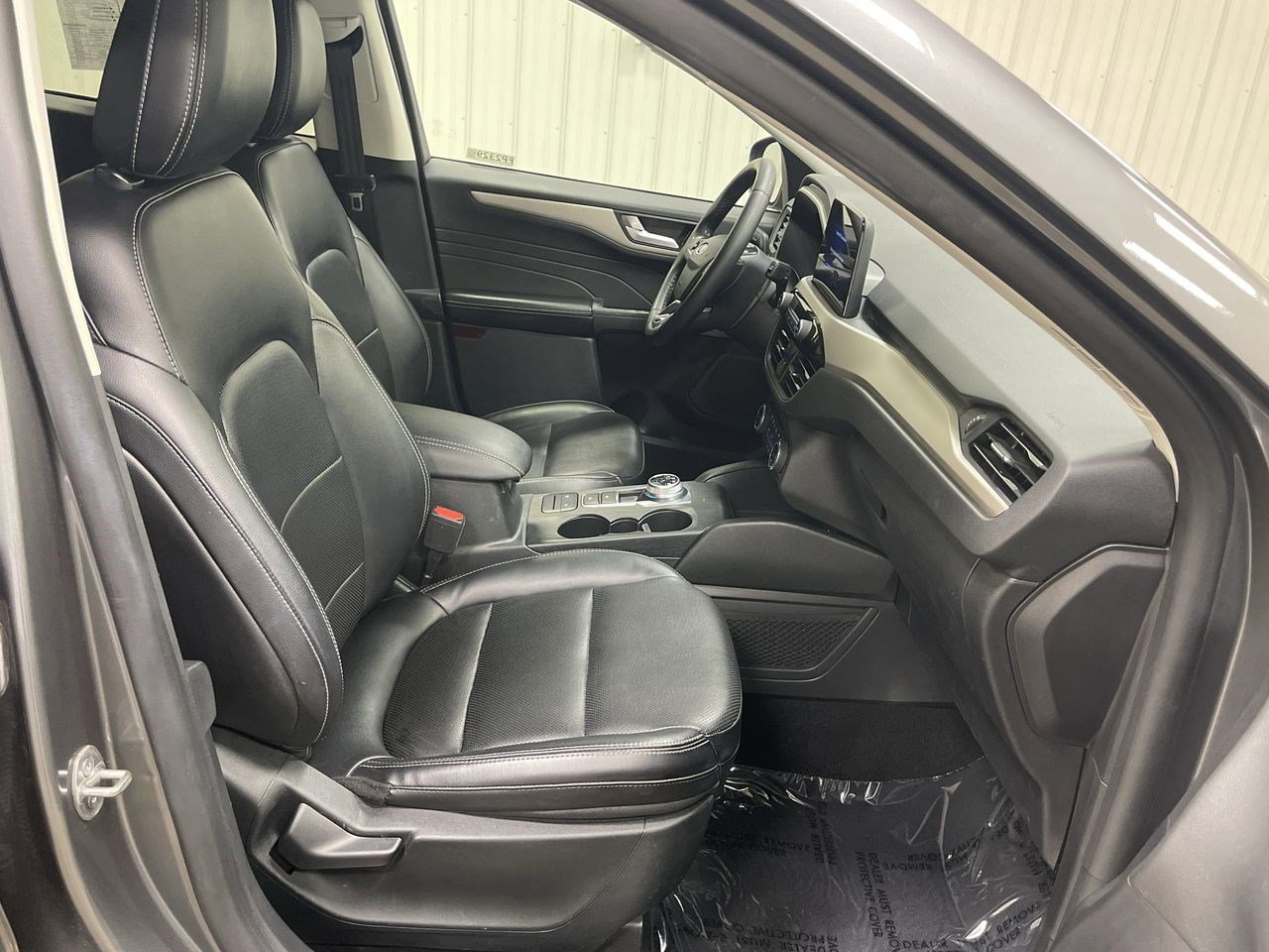 Used 2022 Ford Escape SEL image 20