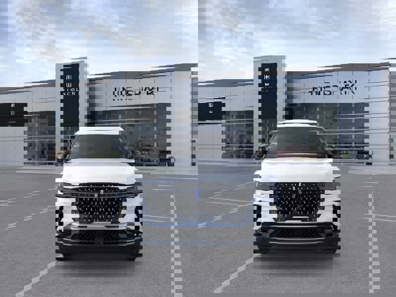 New 2026 Lincoln Nautilus Premier image 6