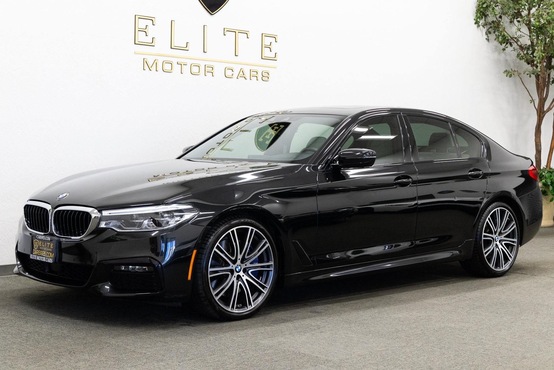 Used 2019 BMW 540i w/ M Sport Package