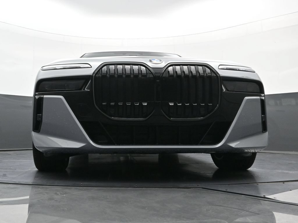 New 2026 BMW 740i xDrive w/ Executive Package AWD/4WD image 26