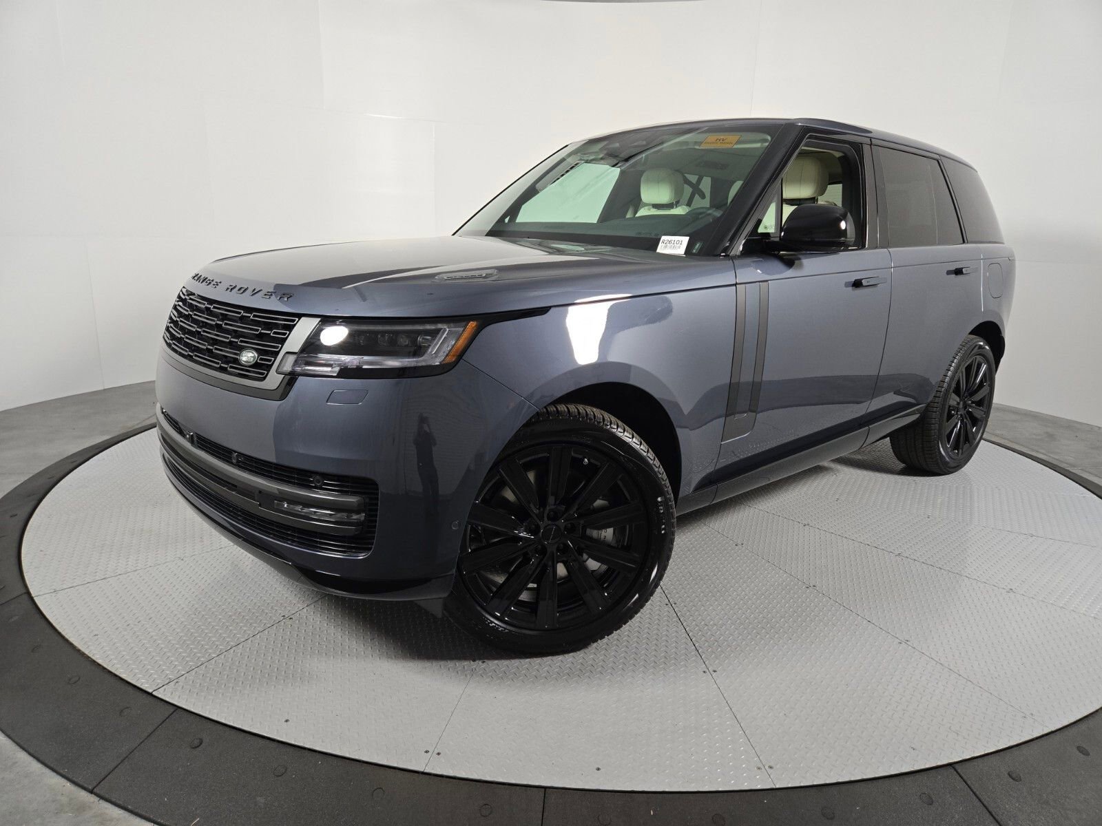 New 2026 Land Rover Range Rover SE