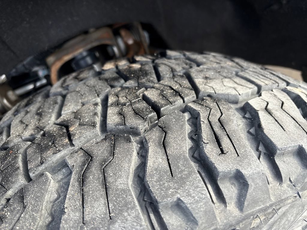 Used 2022 Chevrolet Silverado 3500 High Country w/ Safety Package II image 38