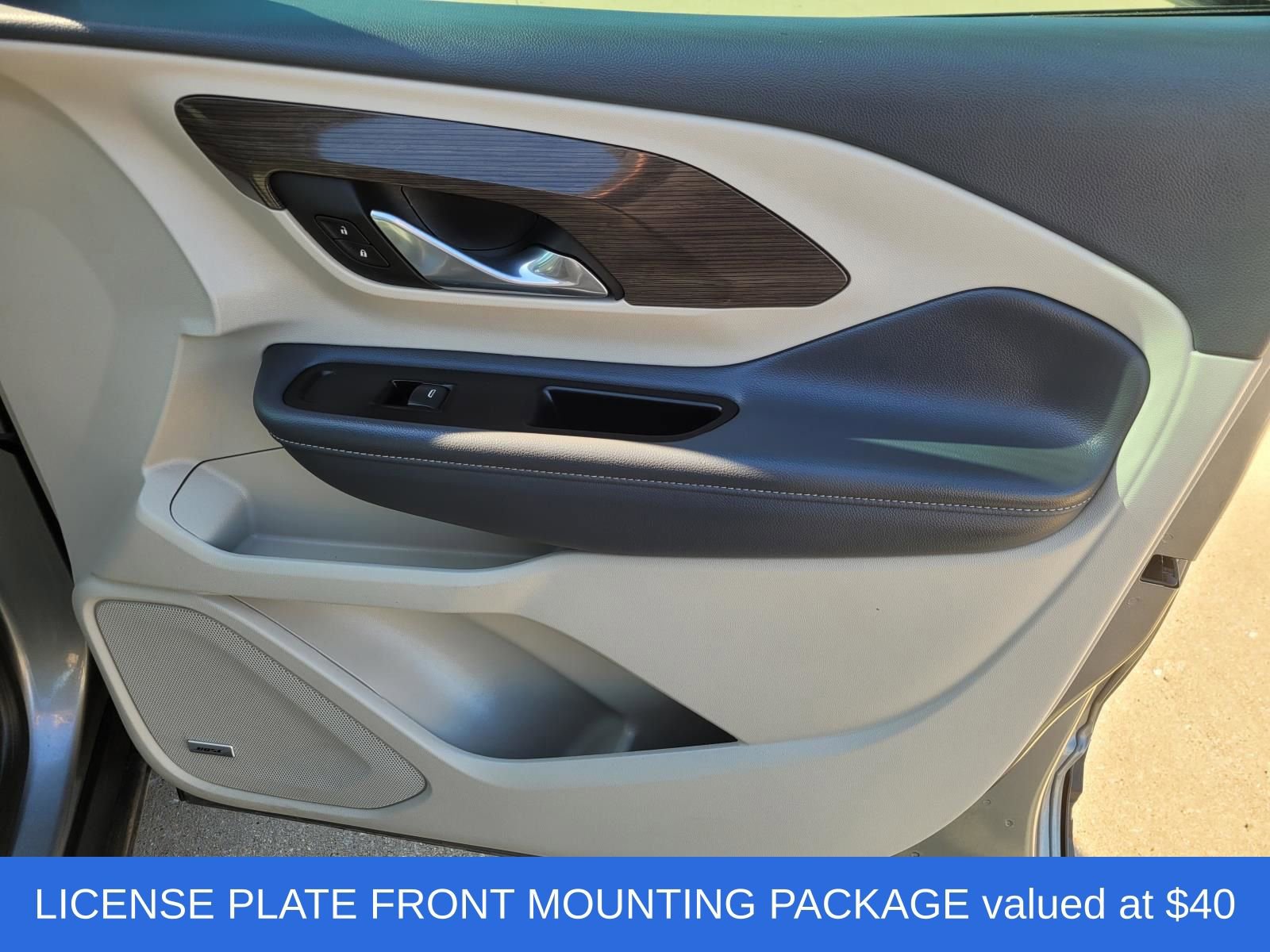 Used 2024 GMC Terrain Denali w/ LPO, Floor Liner Package AWD/4WD image 8