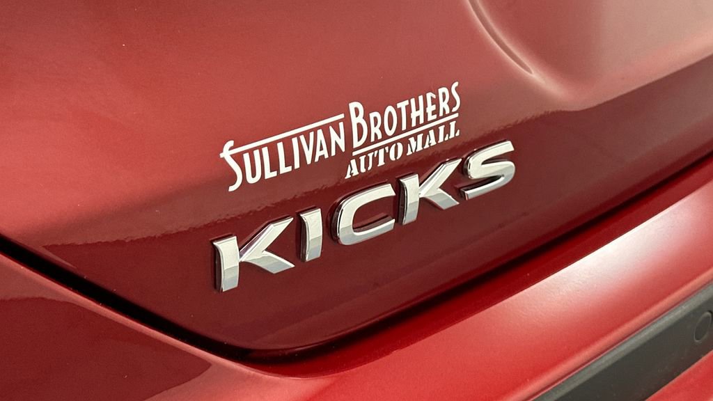 Certified 2024 Nissan Kicks SV FWD image 18