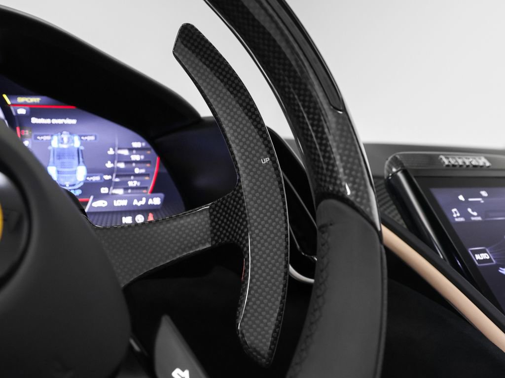 Certified 2025 Ferrari Roma Spider RWD image 53