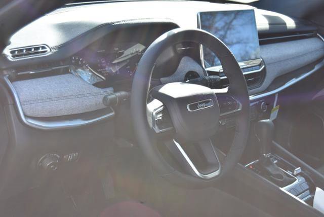 New 2024 Jeep Compass Latitude w/ Convenience Group image 11