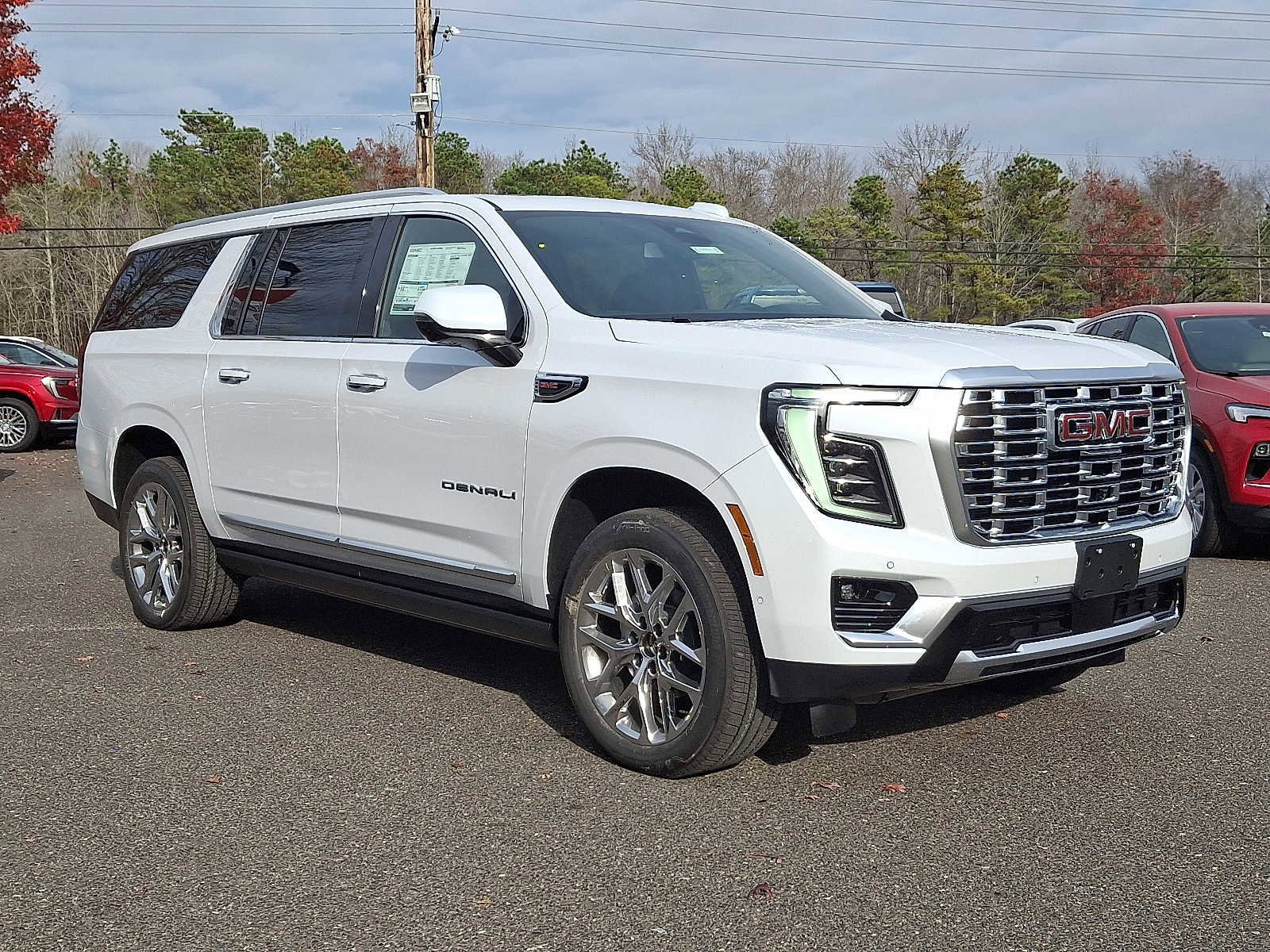 New 2026 GMC Yukon XL Denali w/ Sun & Power Step Package