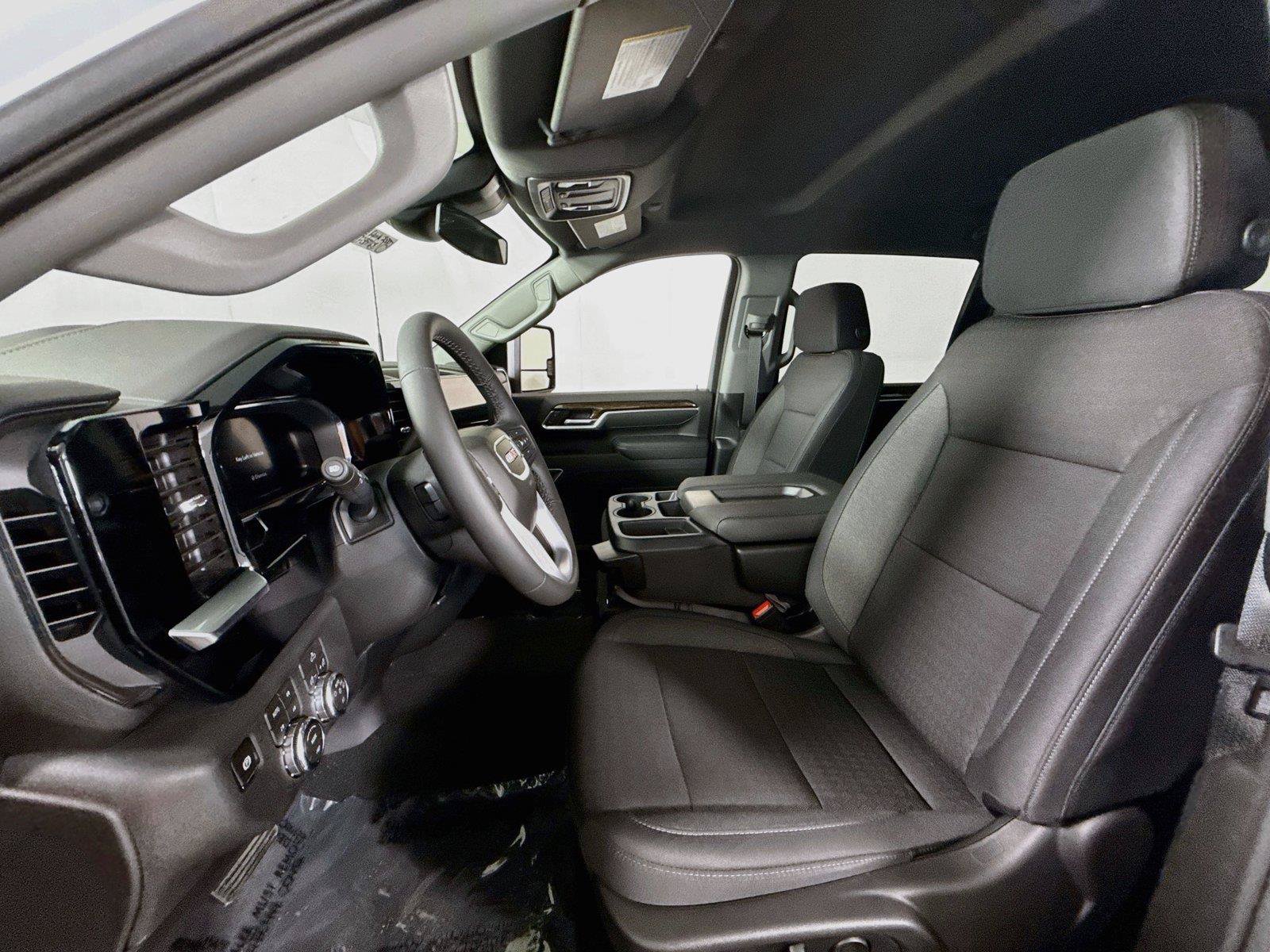 New 2026 GMC Sierra 2500 SLE w/ SLE Value Package; AWD/4WD image 15