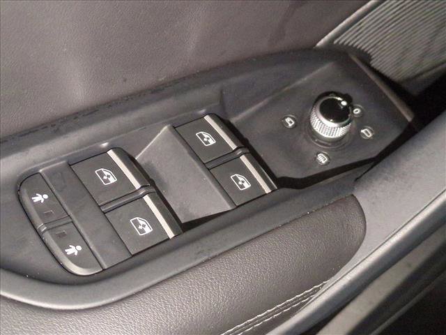 Used 2021 Audi Q5 e Prestige w/ Prestige Package image 11