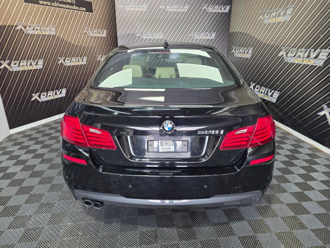 Used 2014 BMW 528i Sedan RWD image 12
