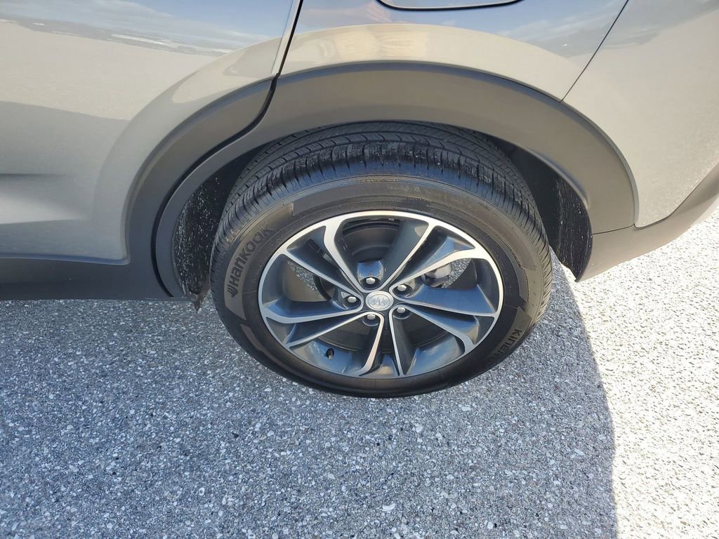 Used 2023 Buick Encore GX Select image 20