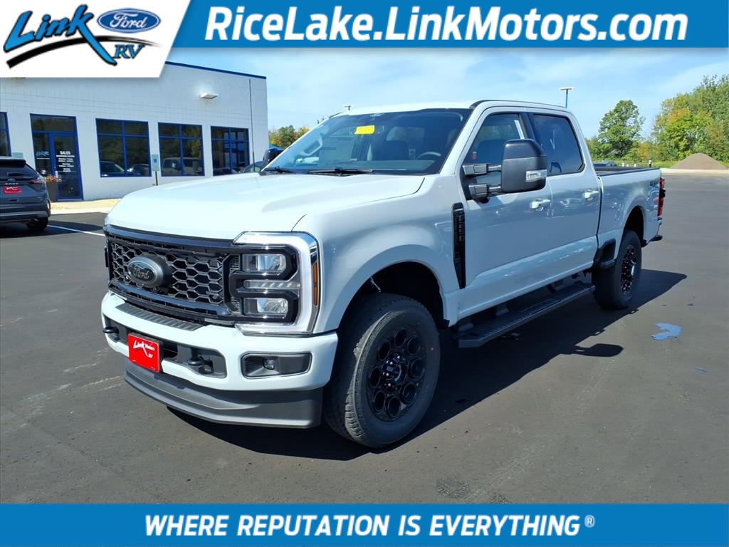 New 2026 Ford F250 Lariat image 1