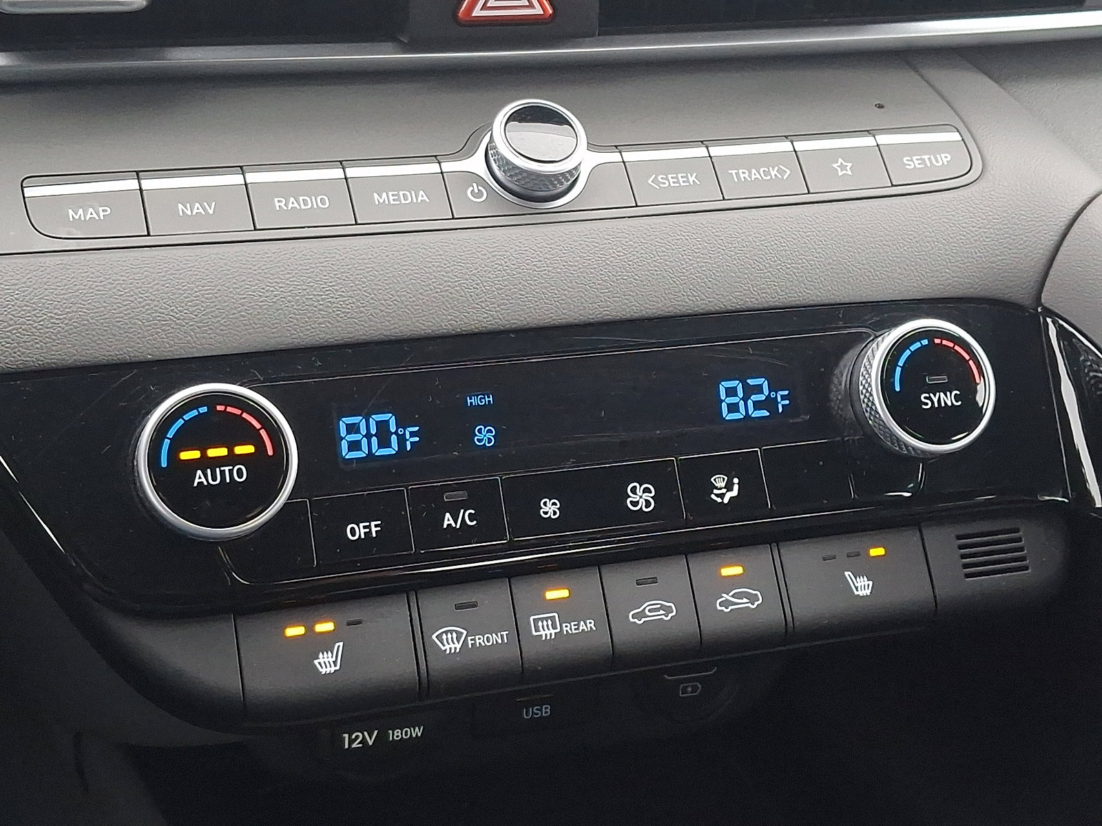 Certified 2023 Hyundai Elantra SEL w/ Convenience Package image 15