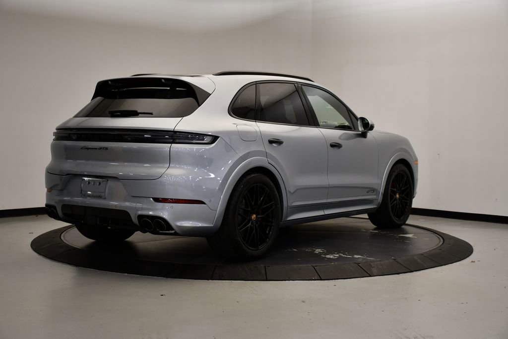 New 2026 Porsche Cayenne GTS AWD/4WD image 7