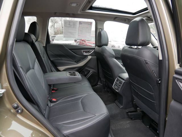 Used 2024 Subaru Forester Limited AWD/4WD image 35