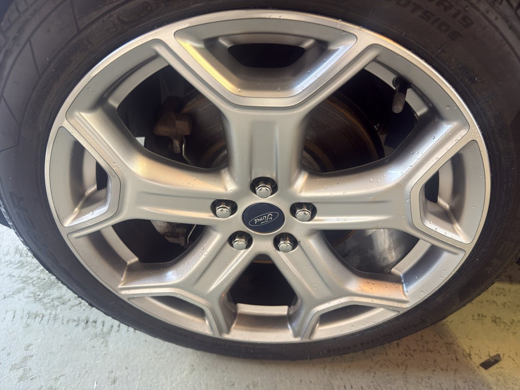 Used 2017 Ford Escape Titanium w/ Equipment Group 301A image 31