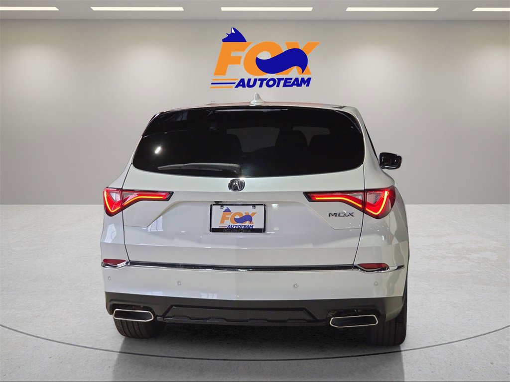 Used 2024 Acura MDX FWD w/ Technology Package image 7