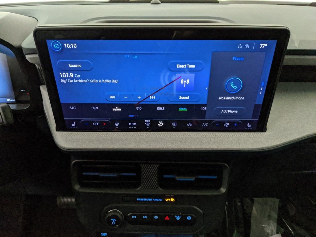 New 2025 Ford Maverick XLT w/ XLT Luxury Package image 2