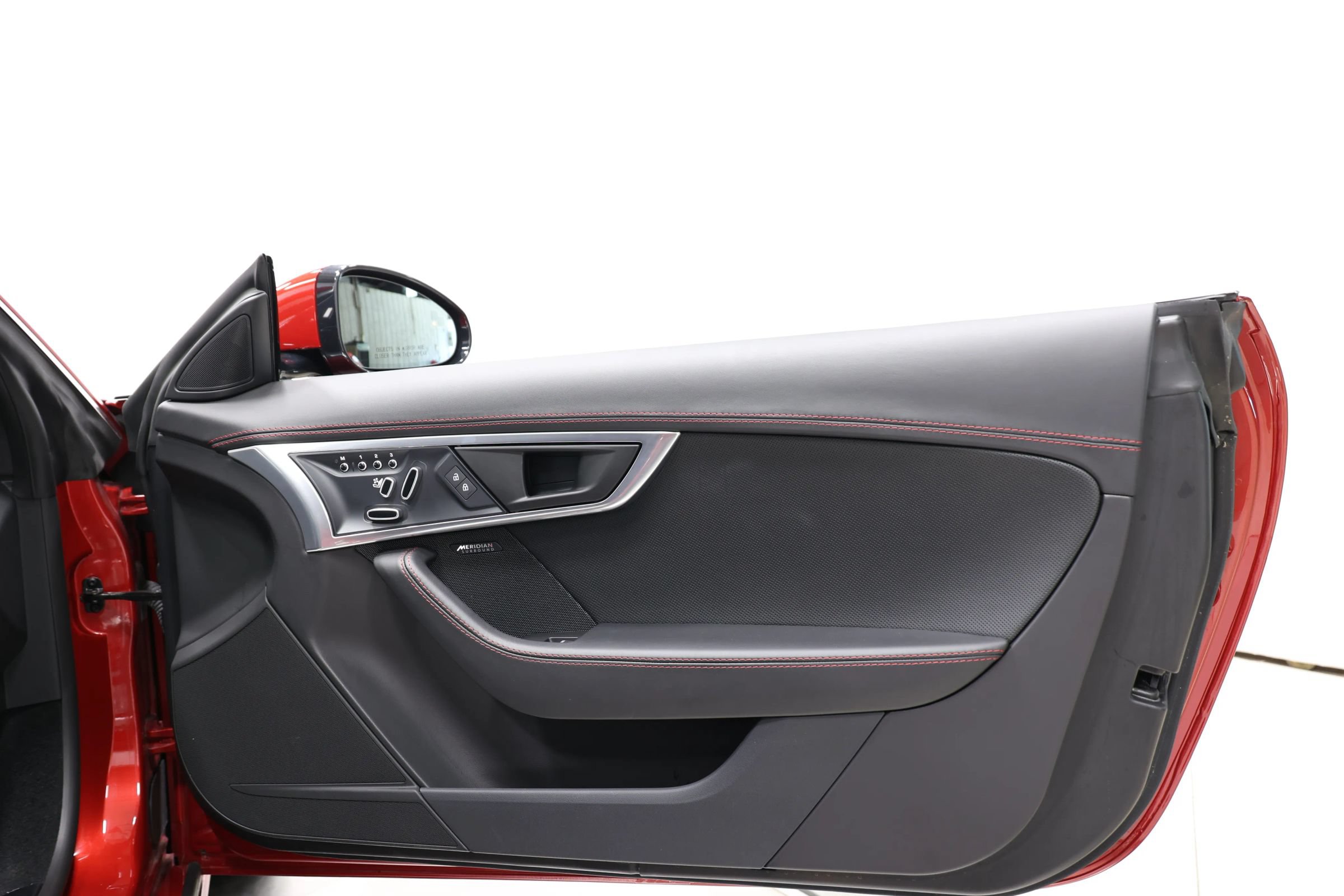 Used 2021 Jaguar F-TYPE R AWD/4WD image 63