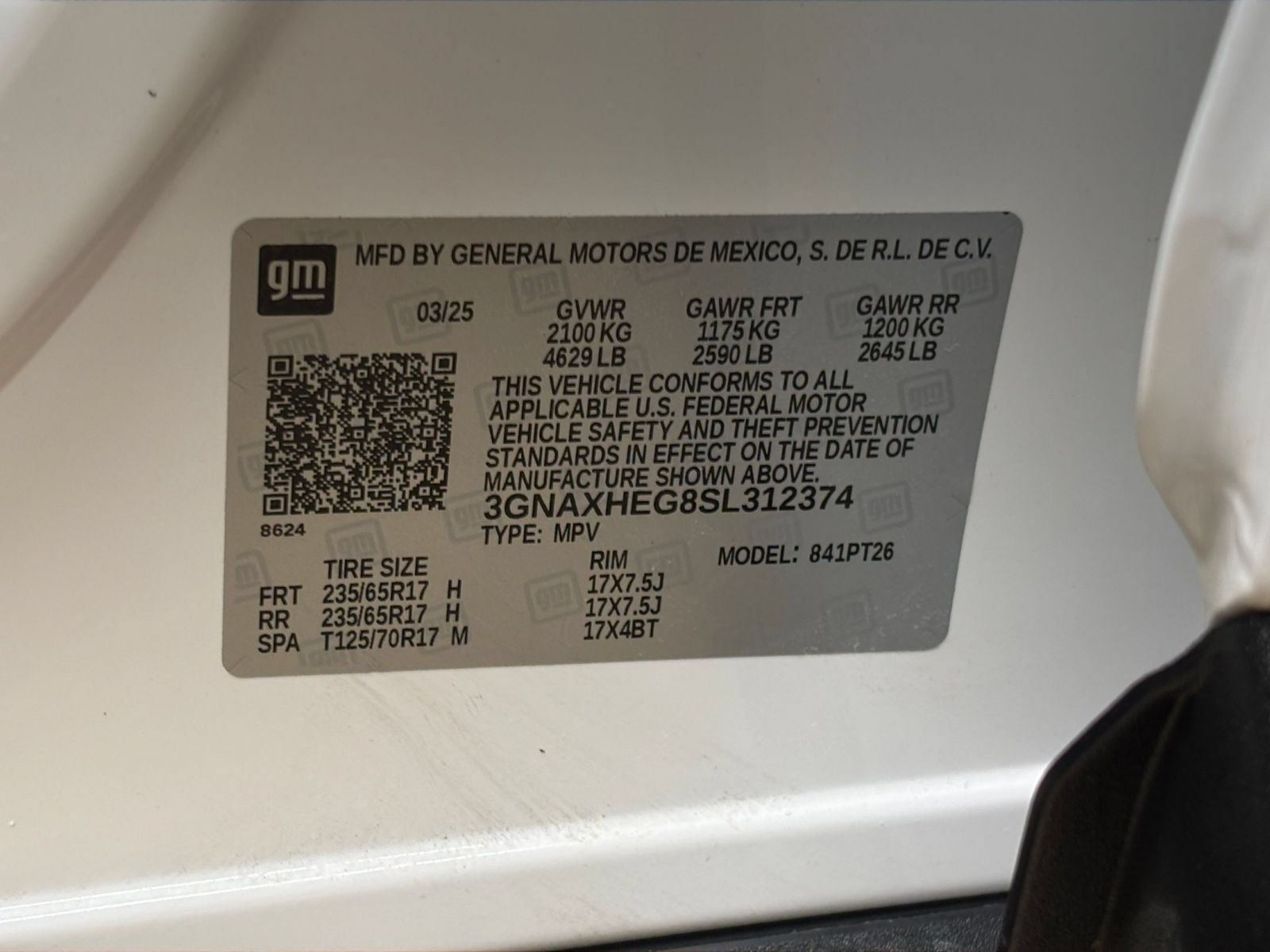 Used 2025 Chevrolet Equinox LT FWD image 29