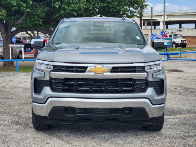 Used 2024 Chevrolet Silverado 1500 LT image 2
