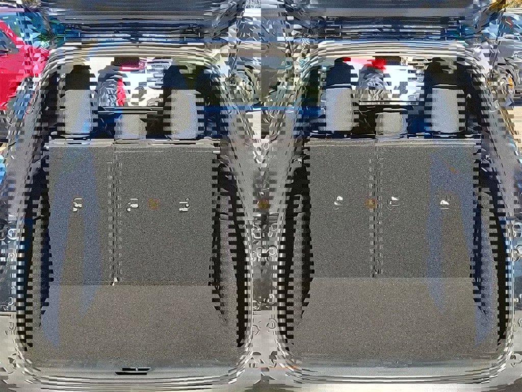 Used 2025 Nissan Kicks S image 12