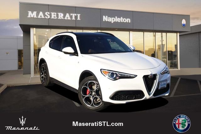 Used 2023 Alfa Romeo Stelvio Ti