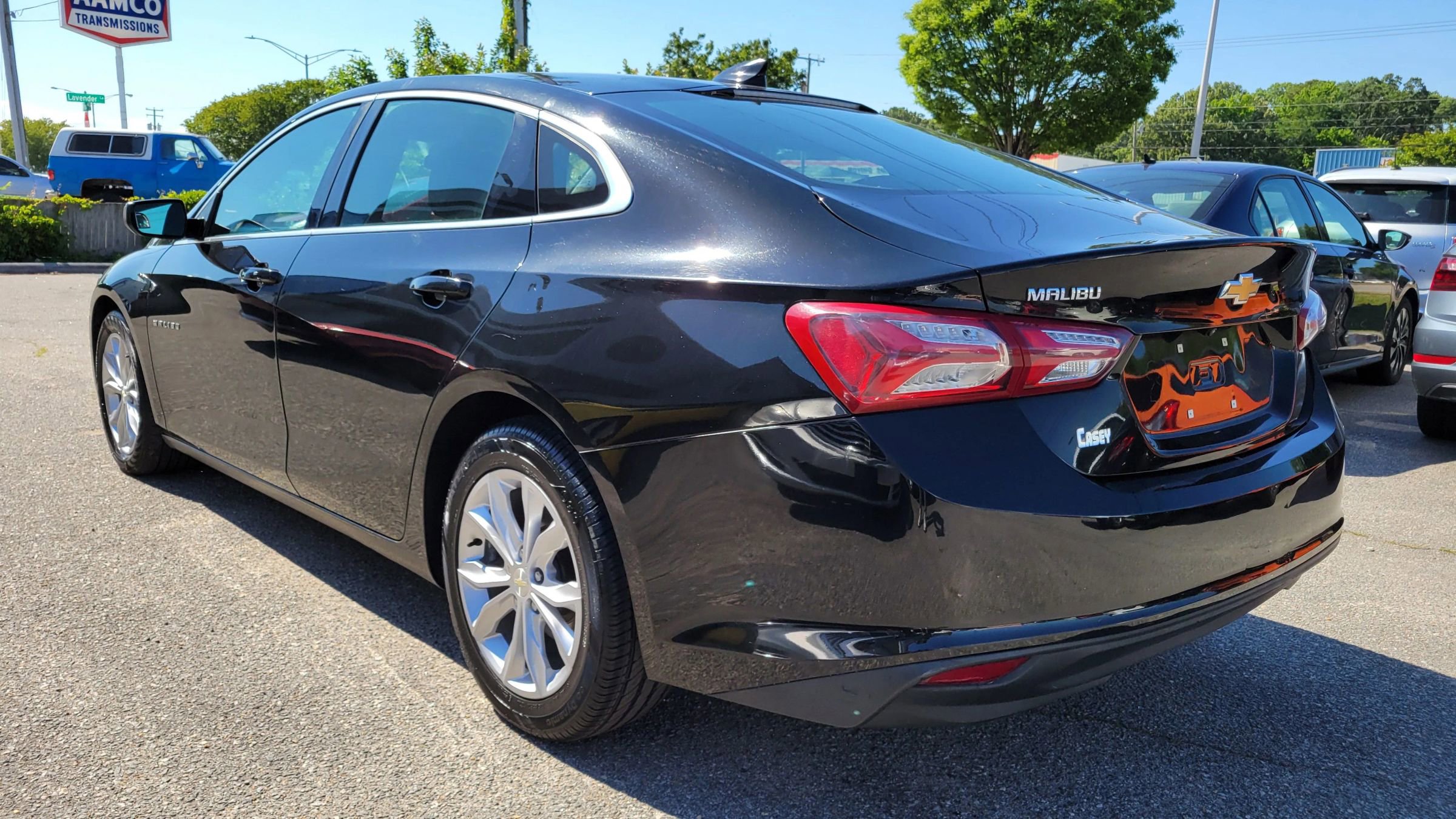 Used 2019 Chevrolet Malibu LT FWD image 3