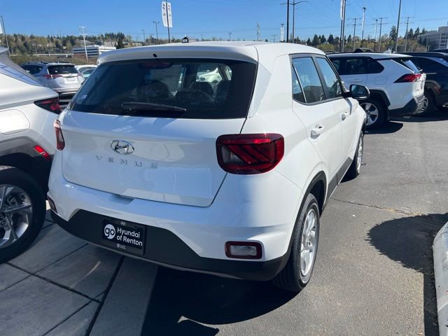 New 2026 Hyundai Venue SE FWD image 8