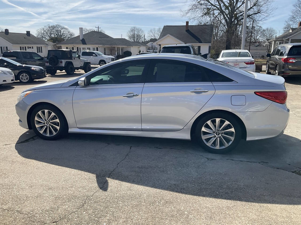 Used 2014 Hyundai Sonata Limited w/ Technology Package 05 FWD image 6