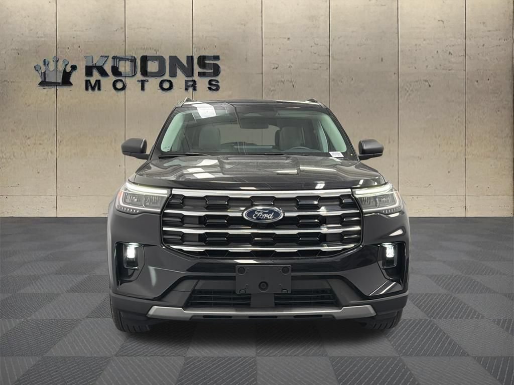 New 2026 Ford Explorer Active w/ Active Comfort Package AWD/4WD image 3