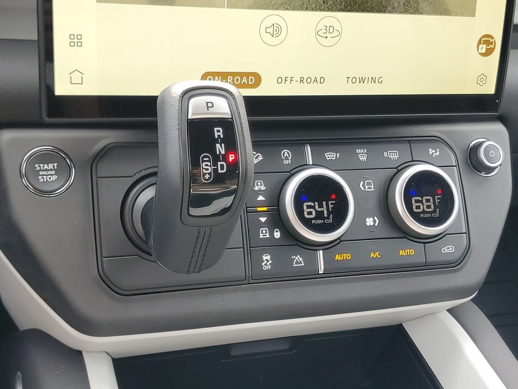 New 2026 Land Rover Defender 130 X-Dynamic SE AWD/4WD image 22