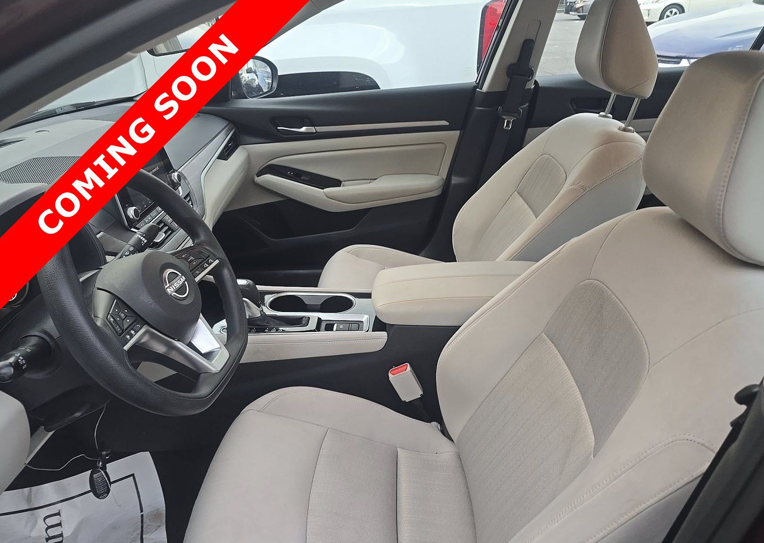 Used 2023 Nissan Altima 2.5 SV AWD/4WD image 6