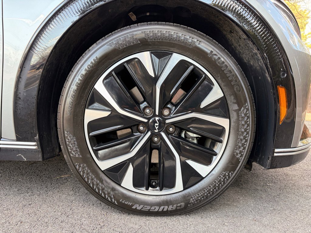 Used 2022 Kia EV6 Wind w/ Wind Technology Package image 32