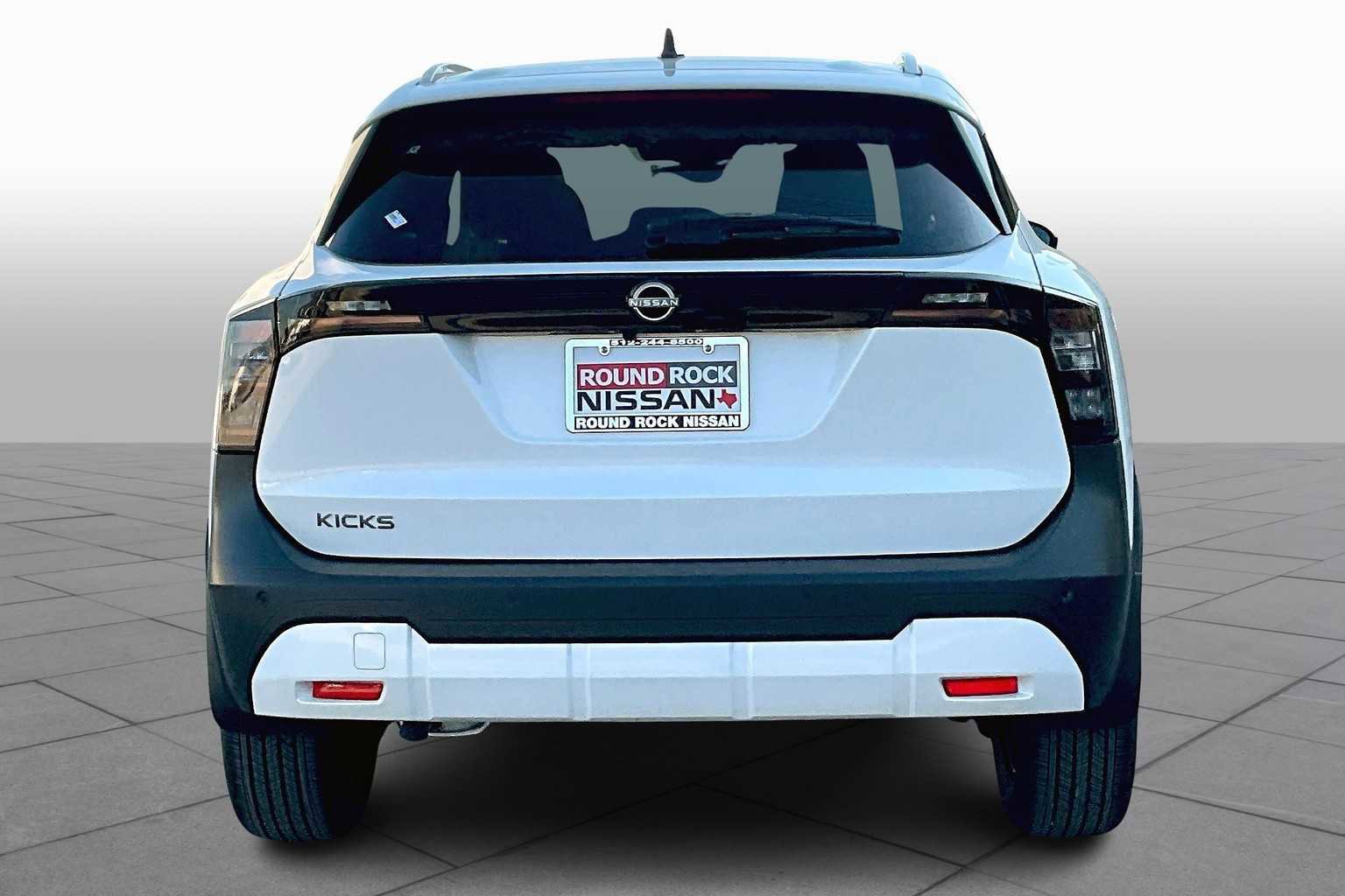 New 2026 Nissan Kicks SV image 4