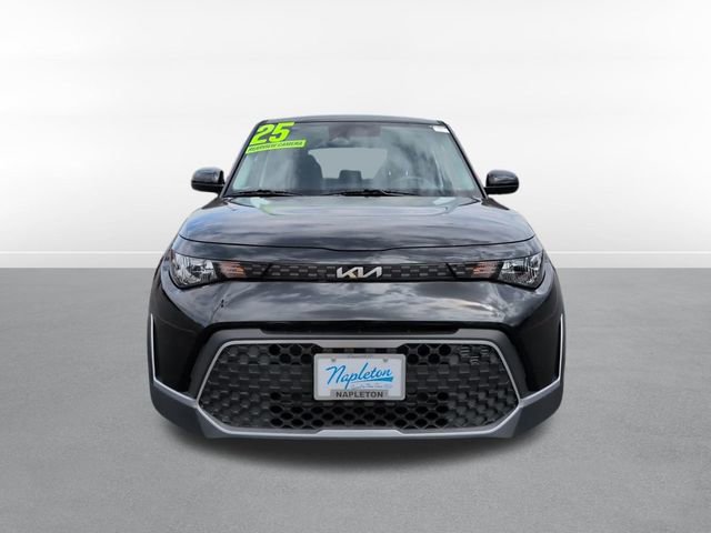 Used 2025 Kia Soul LX image 11
