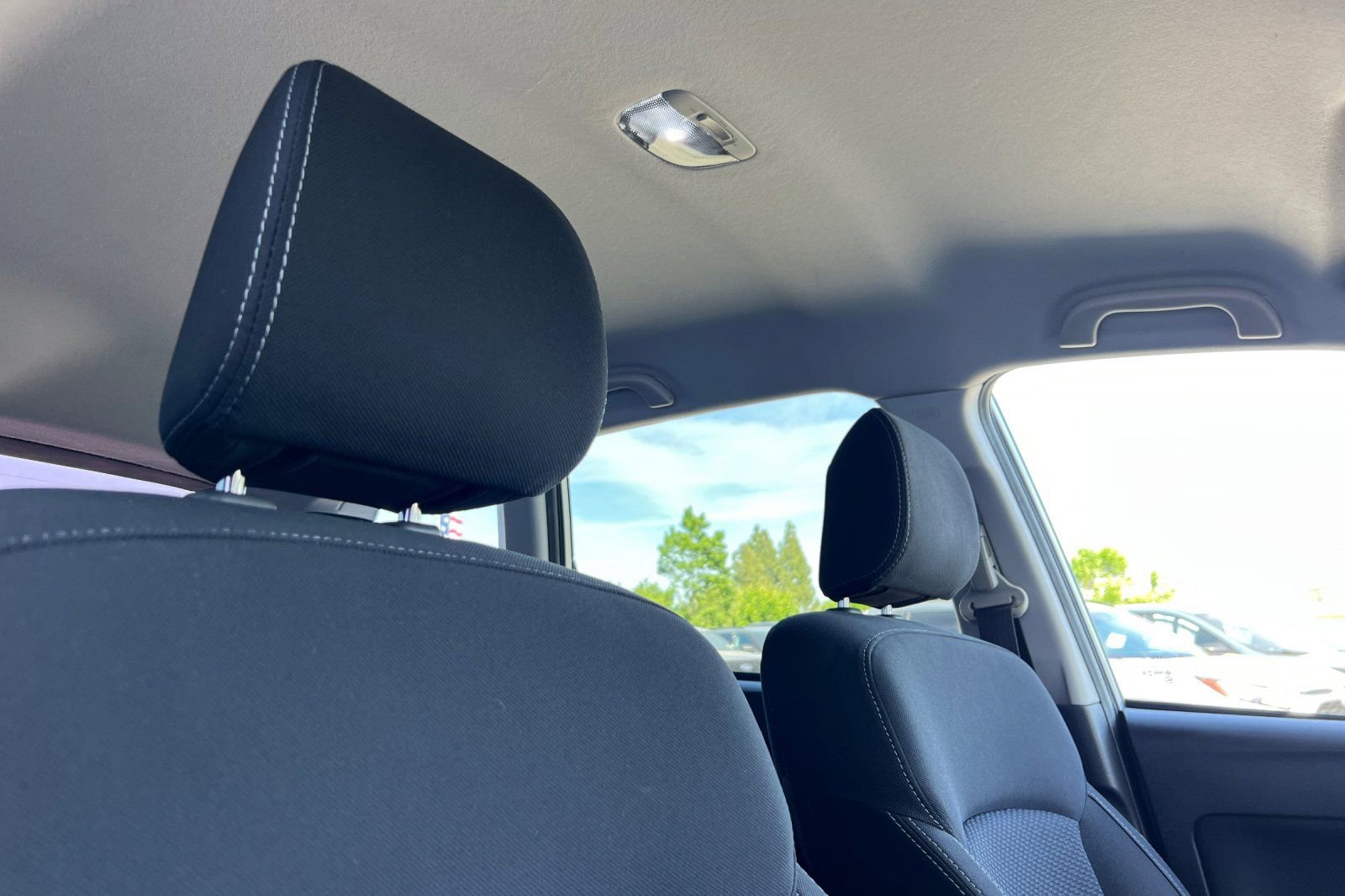 Used 2014 Subaru Forester 2.5i image 17