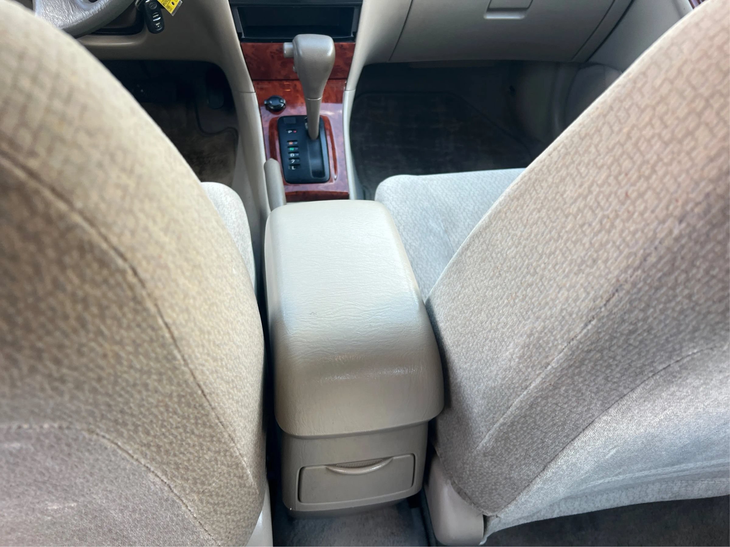 Used 2003 Toyota Corolla LE FWD image 20