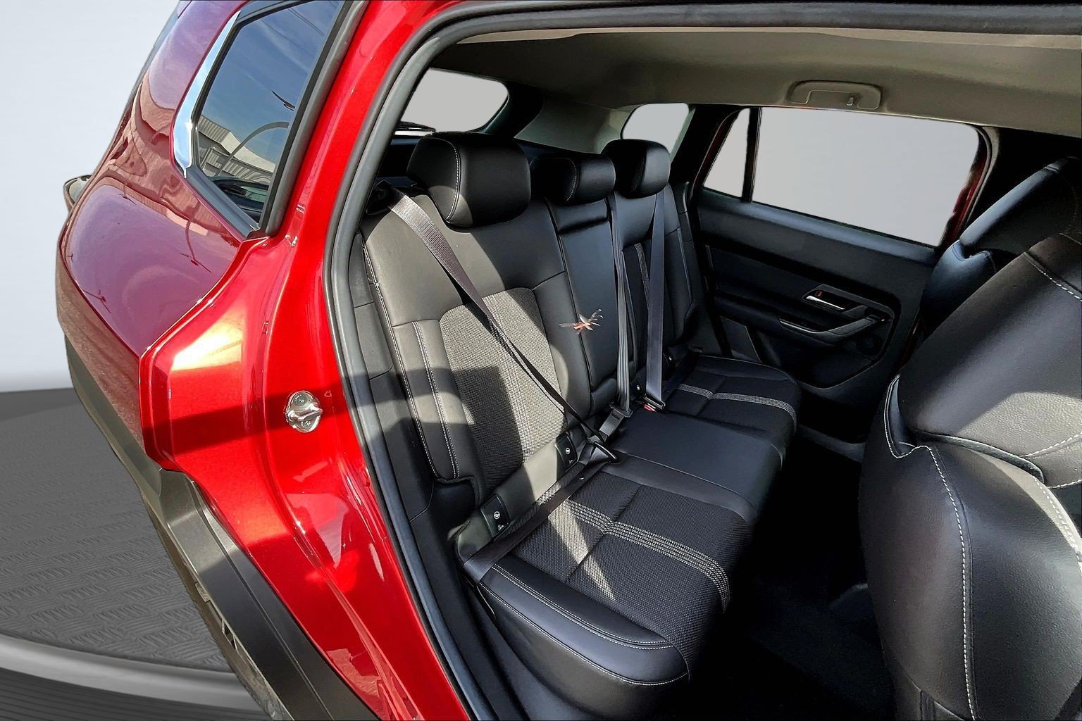 Used 2025 MAZDA CX-50 AWD 2.5 S w/ Preferred Package image 23